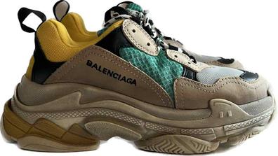 Zapatillas balenciaga triple s Moda y complementos de segunda mano