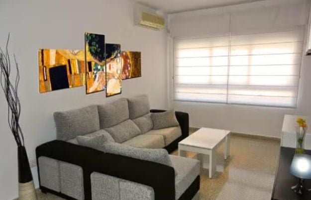 Fotografía del inmueble reportado: 900 €/mes — Barcelona, Barcelona