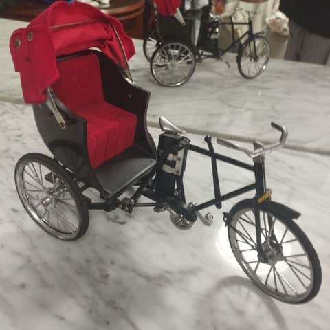 Milanuncios - RickShaw Asiatico Mechero Escala Años 90