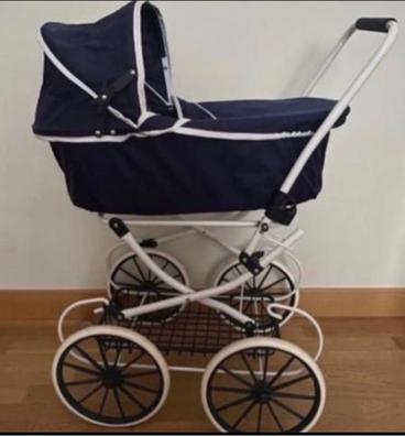 Carrito Gemelar Muñecas de segunda mano por 60 EUR en Málaga en