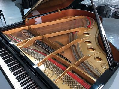 Piano de cola de segunda mano Yamaha C7 de 227cm, restaurado renovado