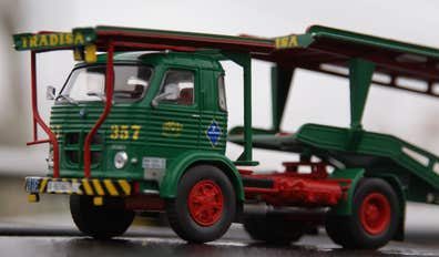 Pegaso Comet 2030 – Camion MATEU & MATEU 1/43, Ixo Salvat Diecast