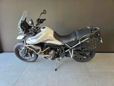 Triumph Tiger 900