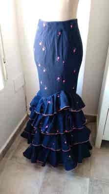Falda flamenca talla 36 Moda y complementos de | Milanuncios