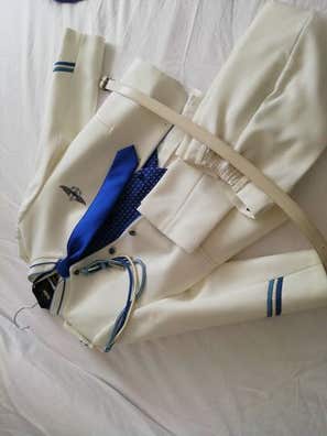 Trajes Moda y complementos de mano barata en Huelva | Milanuncios