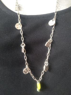 Collar uno 50 Joyas y bisutería segunda mano barata | Milanuncios