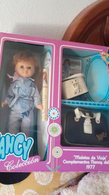 Muñeca nancy best sale con maleta