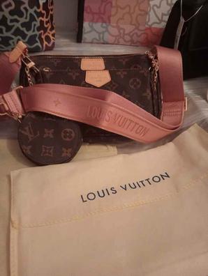Monedero Louis Vuitton original de segunda mano por 300 EUR en Santa  Perpètua de Mogoda en WALLAPOP