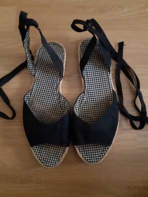 Alpargatas de mujer de segunda mano baratas en Málaga |