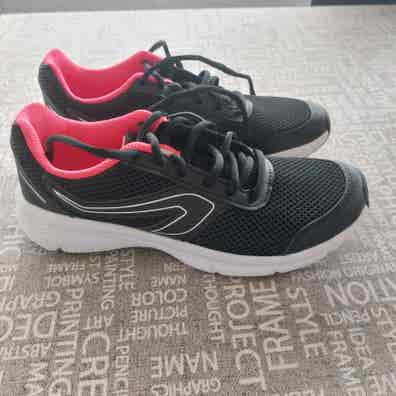 Zapatillas deportivas mujer stradivarius de segunda mano para