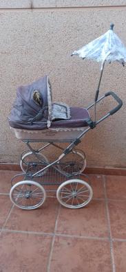 Carrito gemelar muñecas de segunda mano por 25 EUR en Barcelona en