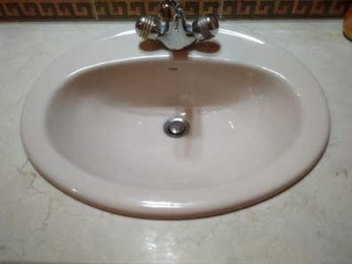 MILANUNCIOS | Lavabo roca dama color pergamon Lavabos de segunda mano ...