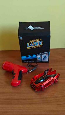 Coche dirigido por online laser