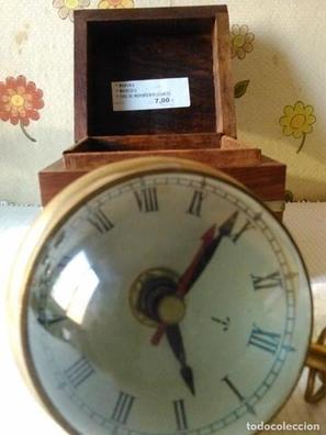 reloj de mesa ,creo que es imitación a un clási - Compra venta en  todocoleccion