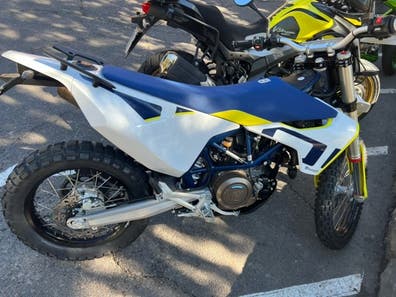 Husqvarna - 701 enduro