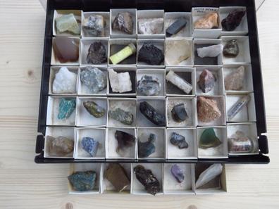 Colección de 35 o 54 Minerales diferentes en cajita de cartón