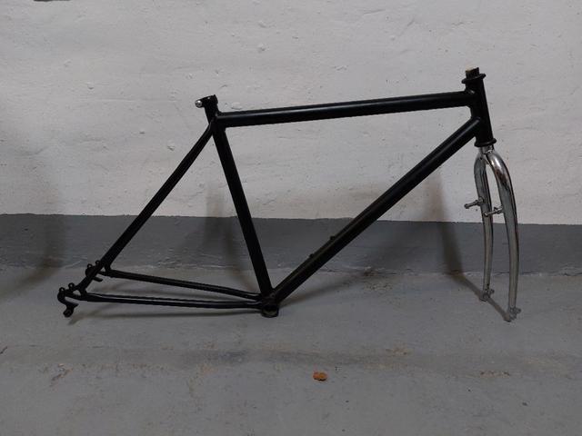 Milanuncios Se vende cuadro y componentes bici fixie