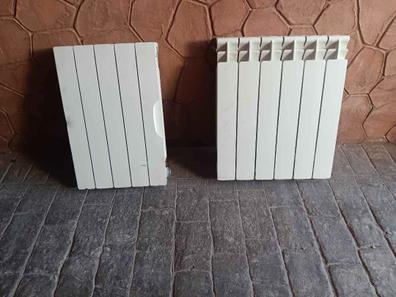 Radiador eléctrico de pared de segunda mano por 45 EUR en Utebo en