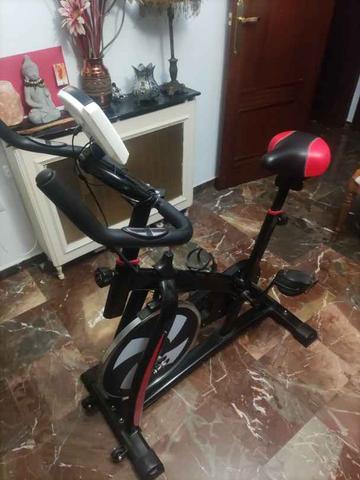 Bicicleta fija bionic discount fitness