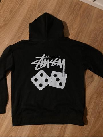 Stussy best sale sudadera negra