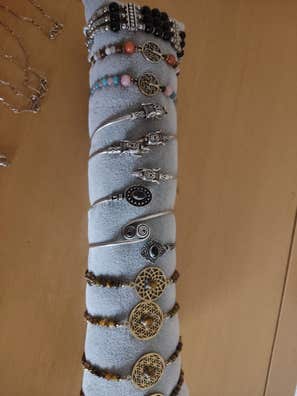 Joyas y bisutería de segunda mano barata | Milanuncios