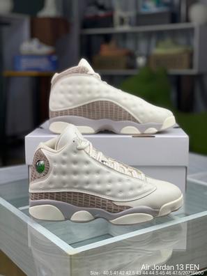 Zapatillas Air Jordan 13 Retro Blanco y Beige, Hombre