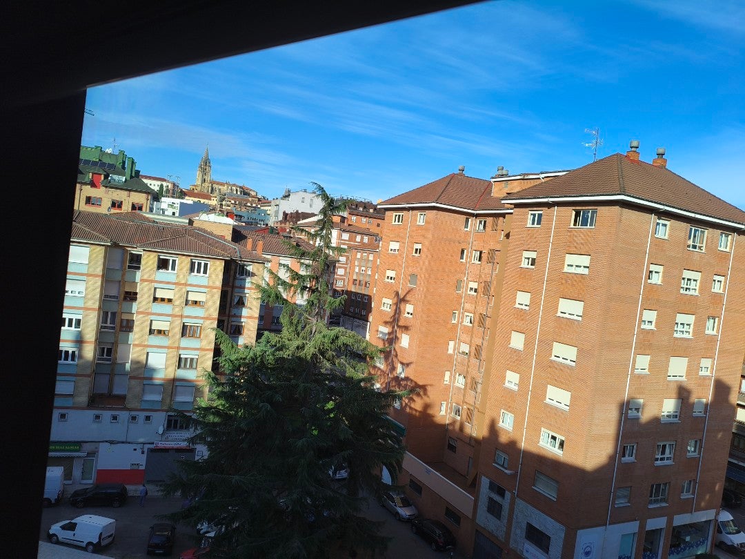 Fotografía del inmueble reportado: 800 €/mes — Oviedo, Oviedo