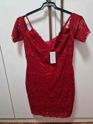 Camiseta roja para niña con corazón azulón de Guess