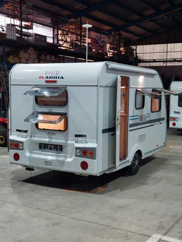 Milanuncios ADRIA AVIVA 750 kg 4 PLAZAS