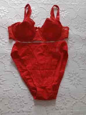 Bragas sujetadores de segunda mano para mujer Milanuncios