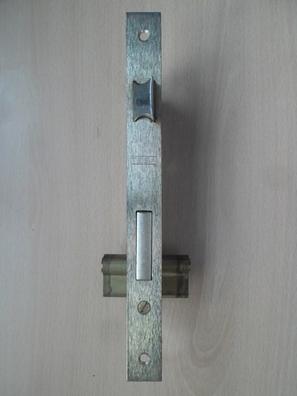 Cerradura para embutir con picaporte reversible y cilindro tradicional con  forma de pera Lince