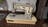 Milanuncios - Máquina de coser Singer vintage crema