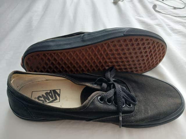 Milanuncios Vans Authentic 42