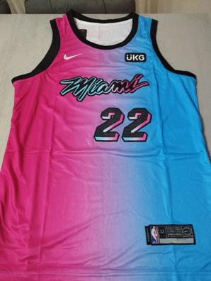 Camiseta baloncesto rosa