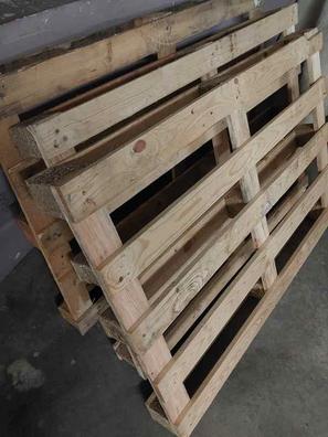 Fabricación de palets de madera seca