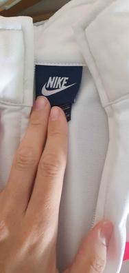 Cena Descompostura Dibuja una imagen Chaqueta nike mujer Moda y complementos de segunda mano barata | Milanuncios