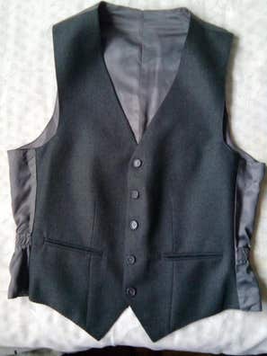 Chaleco vestir de segunda mano para hombre Milanuncios