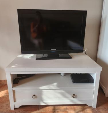 Mesa tv en color blanco poro