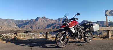 Triumph - Tiger 800xca