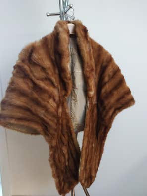 Estola Moda y complementos de segunda mano | Milanuncios