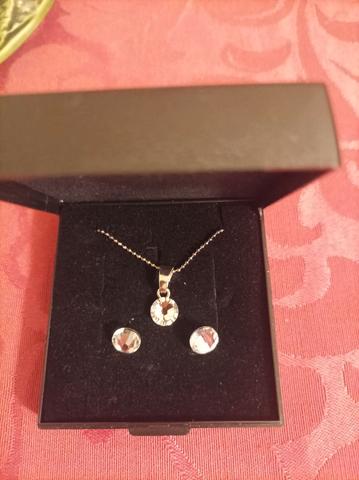 Milanuncios Collar y pendientes plata 925 Swarovski