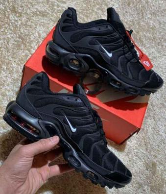 Nike max tn negras talla 42 Zapatos y calzado de hombre de segunda mano baratos Milanuncios