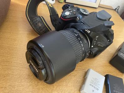 Nikon D5100 - Cámara réflex digital de 16.2 Mp (pantalla articulada 3,  estabilizador óptico, vídeo Full HD), color negro - kit con objetivo AF-S  DX