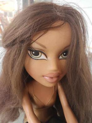 Muñeca bratz para peinar best sale y maquillar