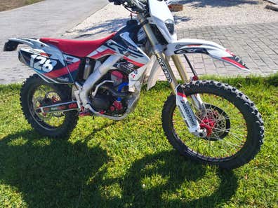 Honda - CRF 250  4T