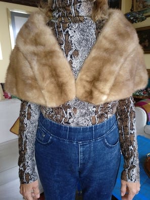 Estolas piel Abrigos y chaquetas de segunda mano en Madrid | Milanuncios