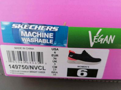 Zapatillas deporte niño Skechers de segunda mano por 18 EUR en Sevilla en  WALLAPOP