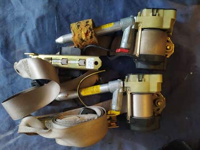 Cinturon seguridad Recambios de coches clásicos segunda mano | Milanuncios