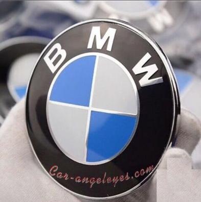 Emblema BMW capó 82mm de segunda mano por 8 EUR en Sanlúcar la Mayor en  WALLAPOP