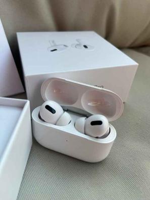 Caja Airpods Pro (+ almohadillas) de segunda mano por 10 EUR en Bilbao en  WALLAPOP